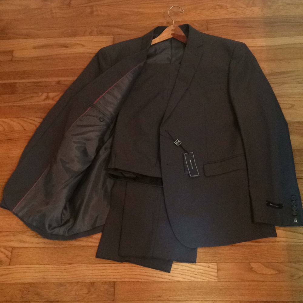 Men’s suit